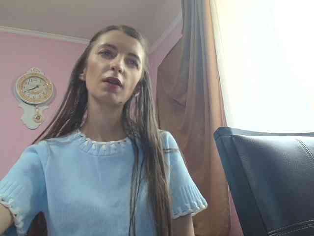ella-myst webcam