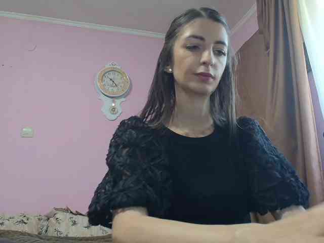 ella-myst webcam