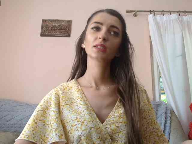 ella-myst webcam