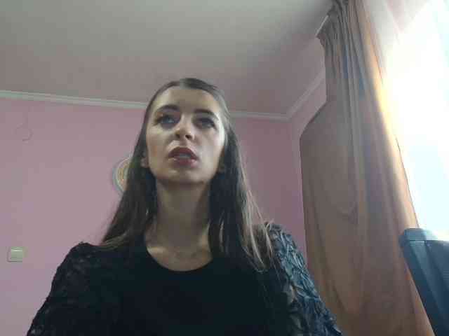 ella-myst webcam