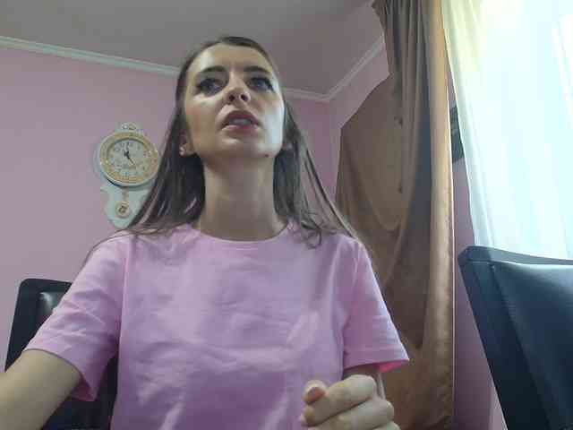 ella-myst webcam