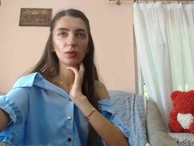 ella-myst webcam