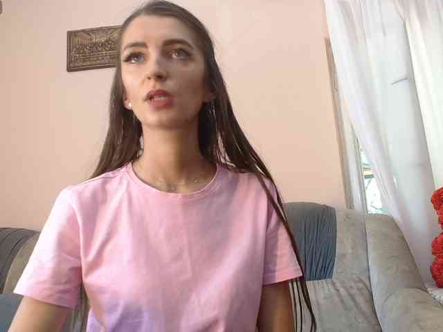 ella-myst webcam