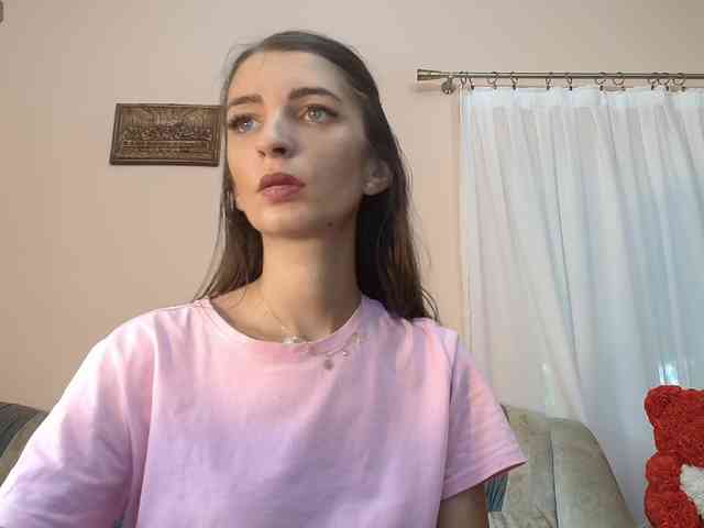 ella-myst webcam