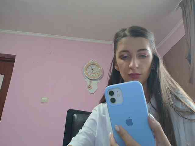 ella-myst Live Webcam on BongaCams