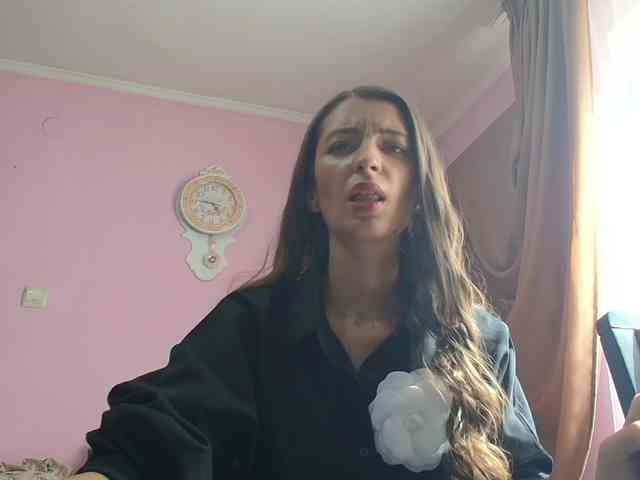 ella-myst webcam