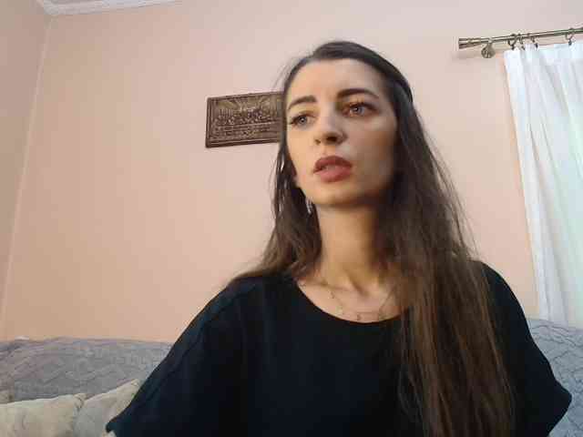 ella-myst webcam