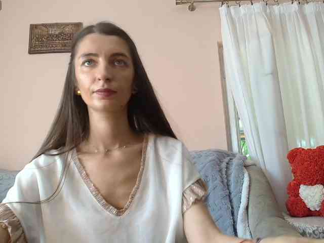 ella-myst ella-myst