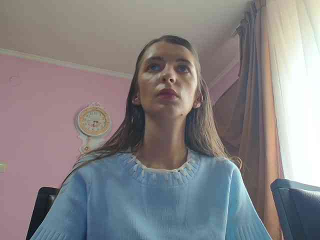 ella-myst webcam