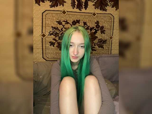 mayadashaaa Live Cam and Statistics on UnifiedCams