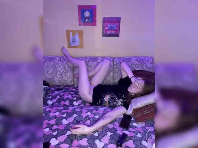 Модель: mayadashaaa