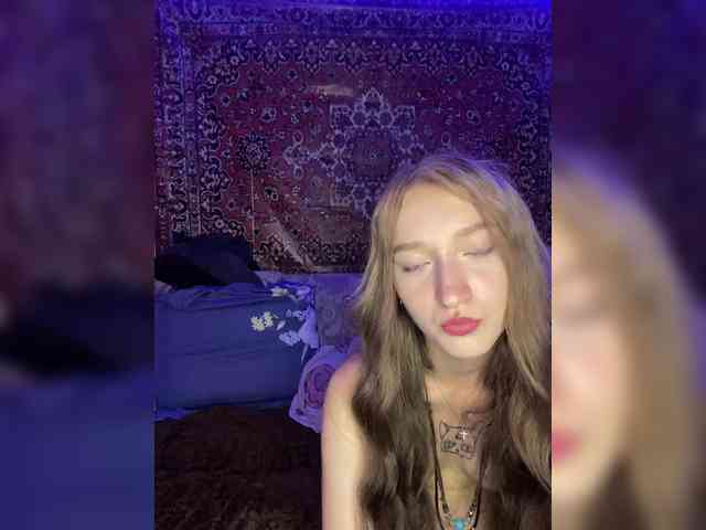mayadashaaa webcam