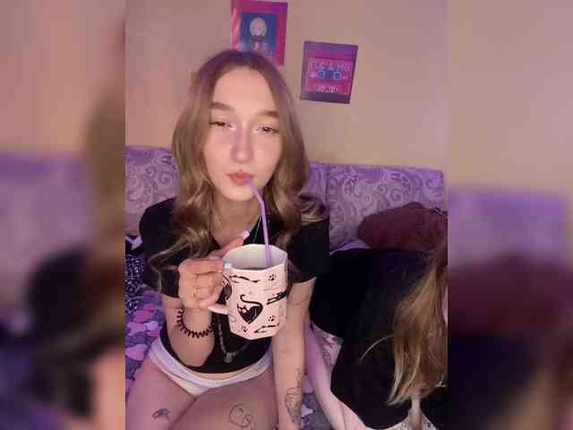 mayadashaaa webcam