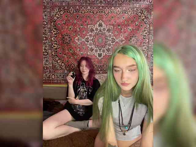 Модель: mayadashaaa