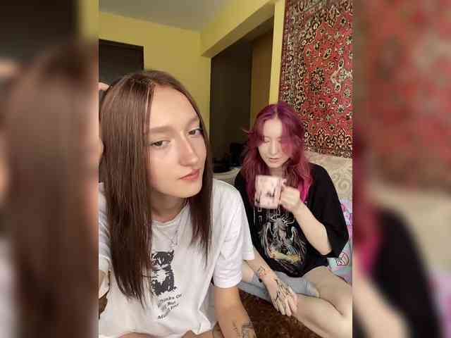 Mayadashaaa's cam show statistics and live stream