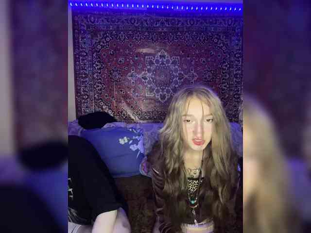 mayadashaaa webcam
