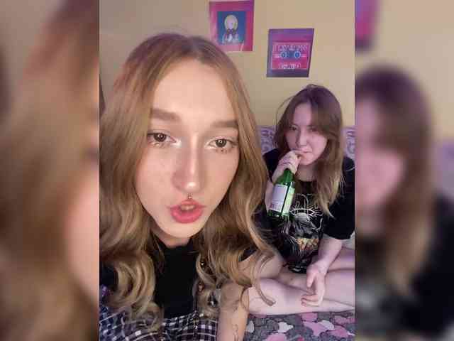 Модель: mayadashaaa