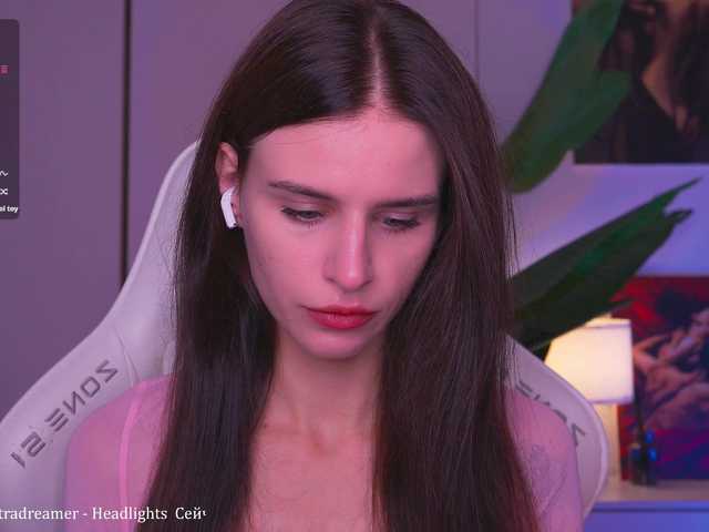 EmiliAva82936 live cam on BongaCams
