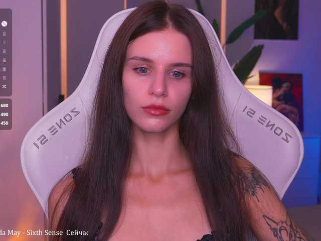 EmiliAva82936 live cam on BongaCams