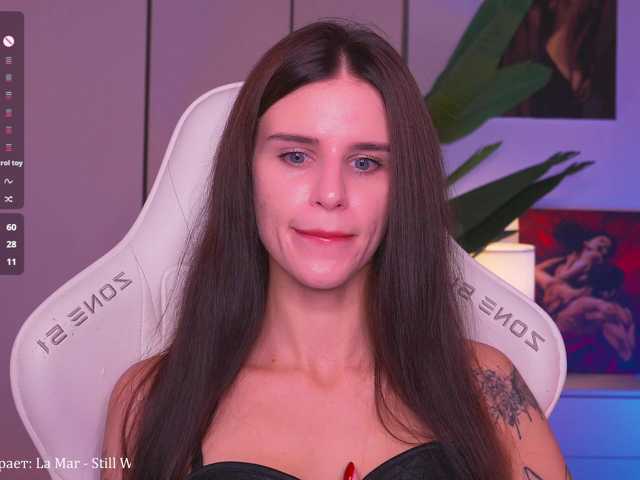 EmiliAva82936 live cam on BongaCams