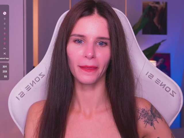 EmiliAva82936