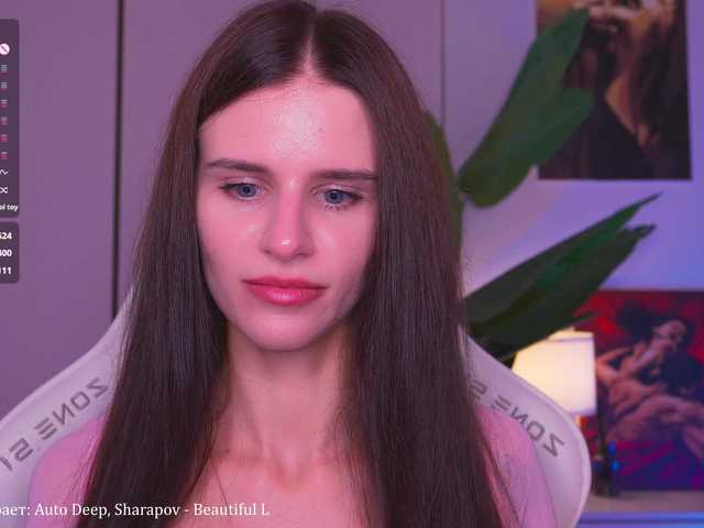 EmiliAva82936 live cam on BongaCams