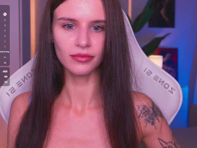 EmiliAva82936 live cam on BongaCams
