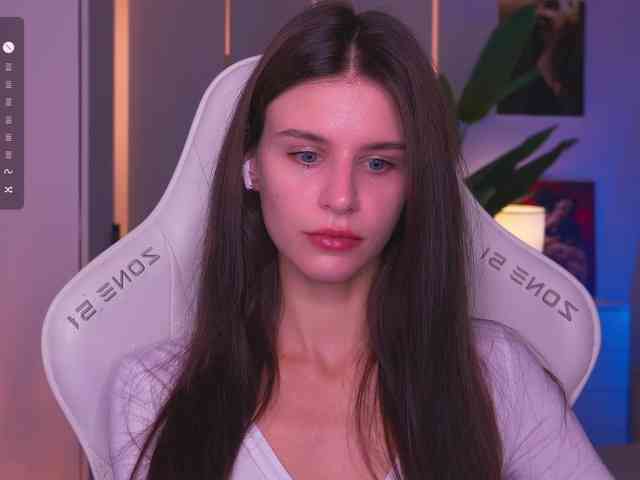 EmiMoon webcam