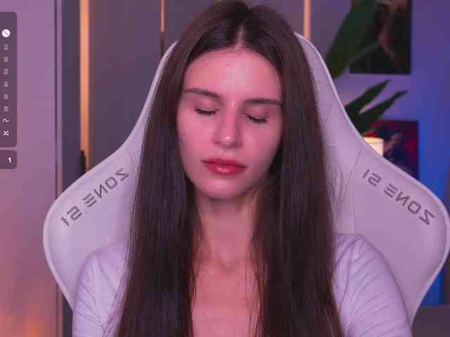 EmiMoon webcam
