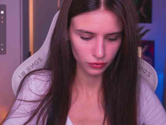 EmiMoon webcam