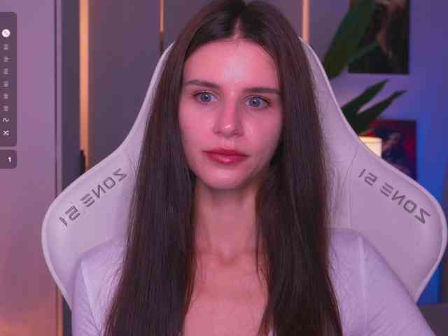 EmiMoon webcam