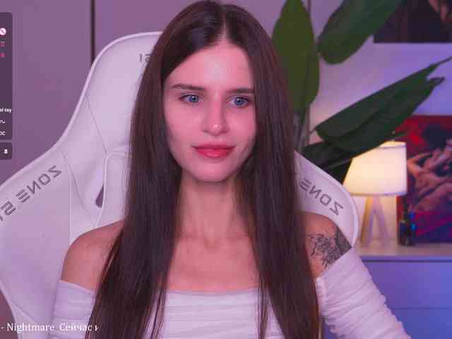 EmiMoon webcam