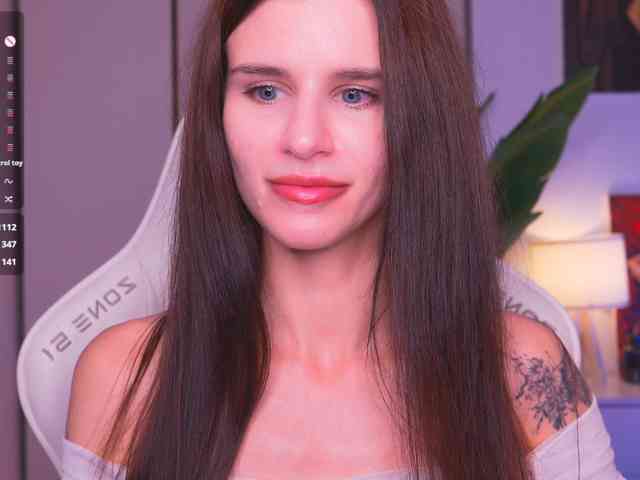 EmiMoon webcam