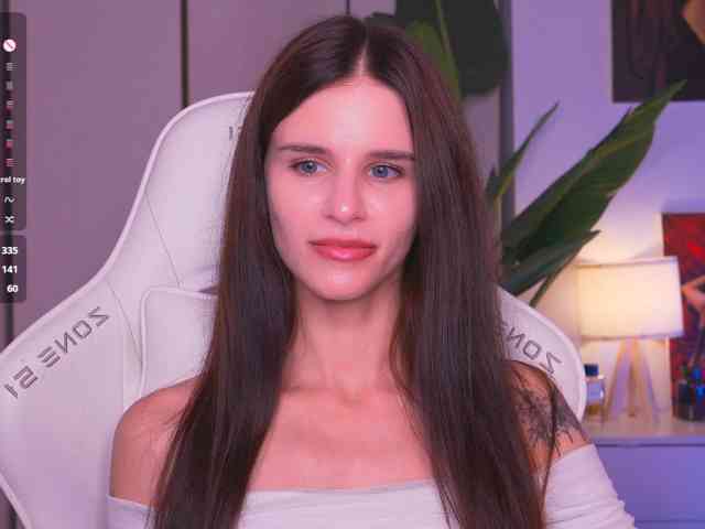 EmiMoon webcam