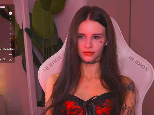EmiMoon webcam