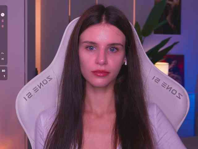 EmiMoon webcam