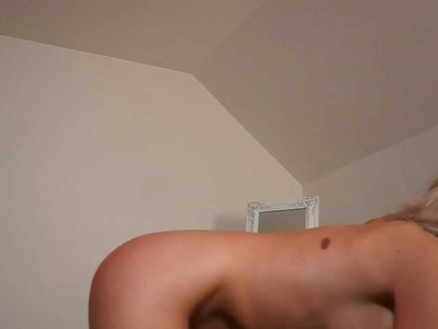 SinfulLust live cam