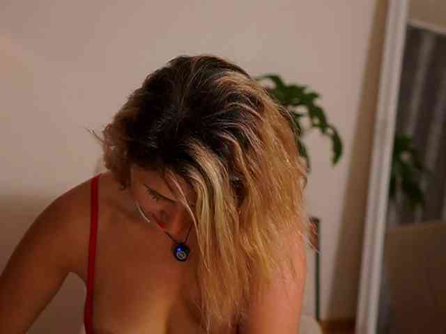 LustfulSinners webcam