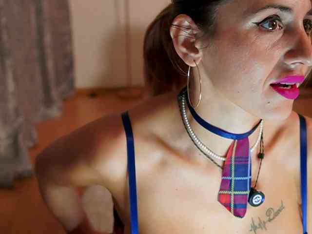 Modelo: LustfulSinners