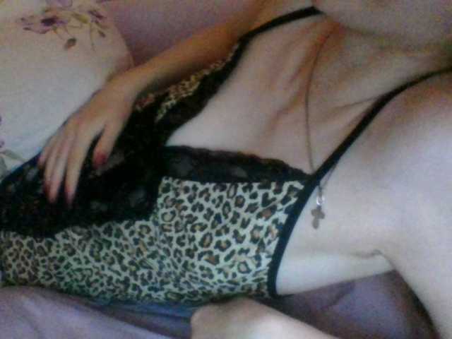 Mila23-1-1 live cam on BongaCams