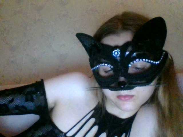 Mila23-1-1 live cam on BongaCams