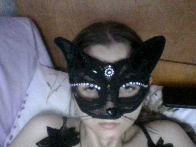 Mila23-1-1 live cam on BongaCams
