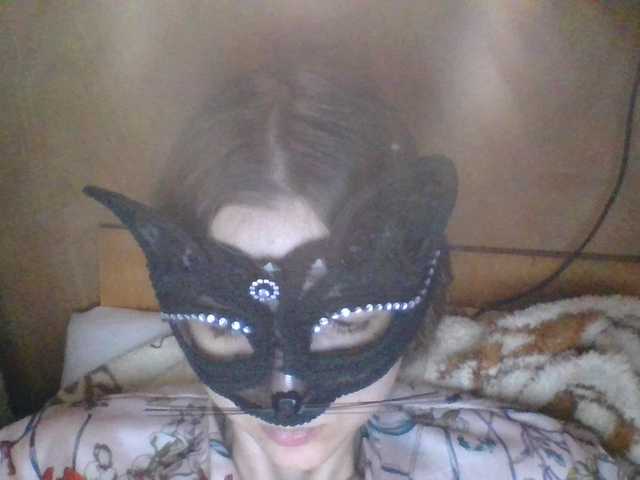 Mila23-1-1 live cam on BongaCams