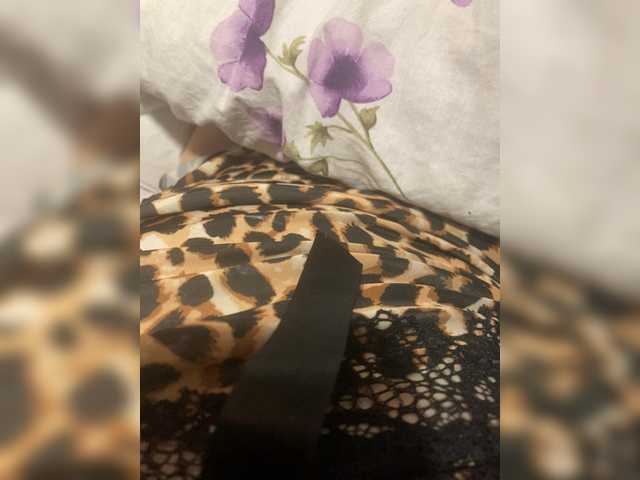 Mila23-1-1 live cam on BongaCams
