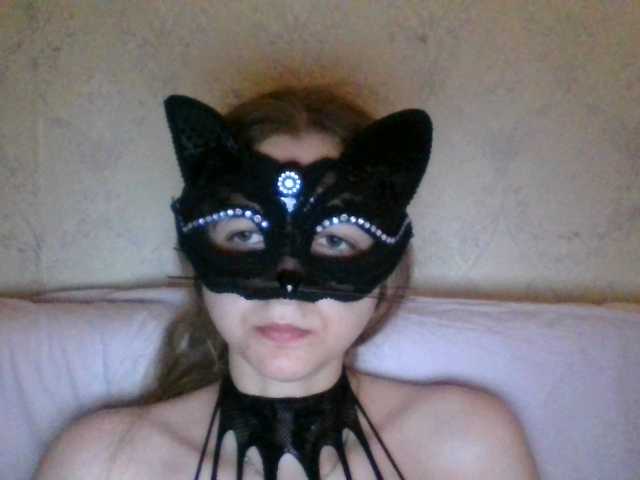 Mila23-1-1 live cam on BongaCams