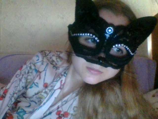Mila23-1-1 live cam on BongaCams