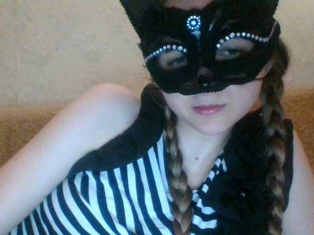 Mila23-1-1 live cam on BongaCams