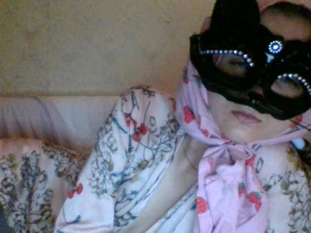 Mila23-1-1 live cam on BongaCams