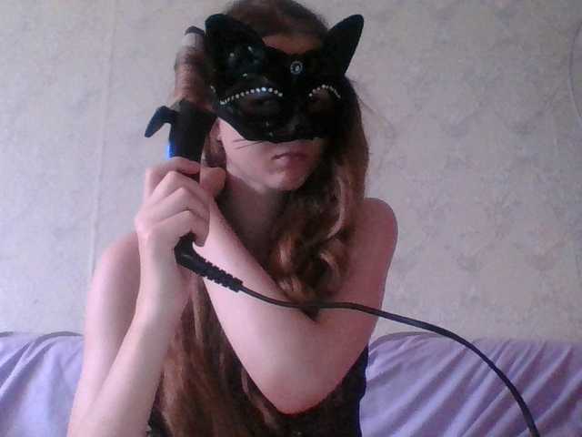 Mila23-1-1 live cam on BongaCams