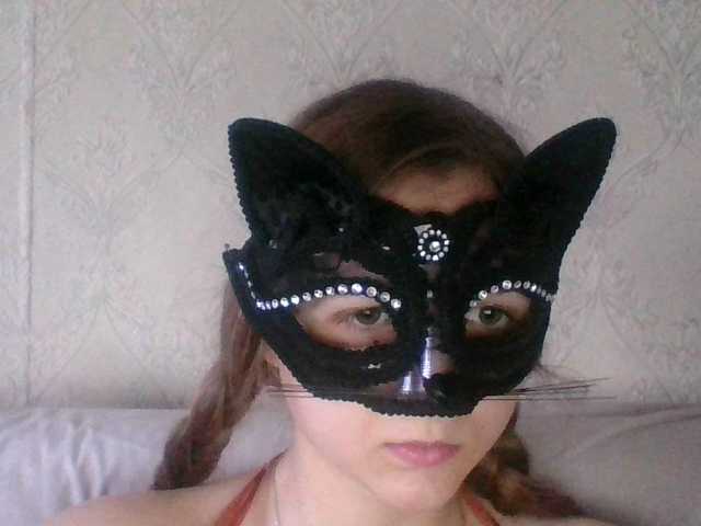 Mila23-1-1 live cam on BongaCams